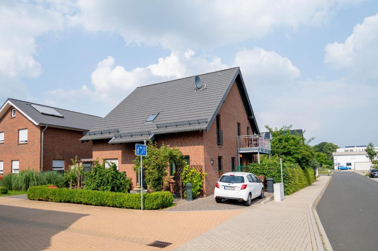 Helle Nichtraucherwohnung 69Qm Zwischen Koeln Und Duesseldorf Dormagen Dış mekan fotoğraf