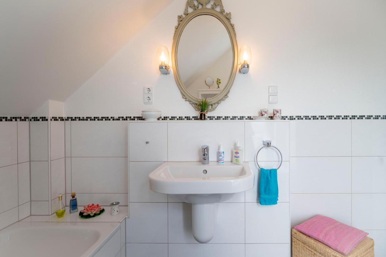 Helle Nichtraucherwohnung 69Qm Zwischen Koeln Und Duesseldorf Dormagen Dış mekan fotoğraf