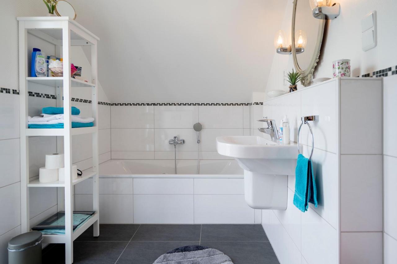 Helle Nichtraucherwohnung 69Qm Zwischen Koeln Und Duesseldorf Dormagen Dış mekan fotoğraf
